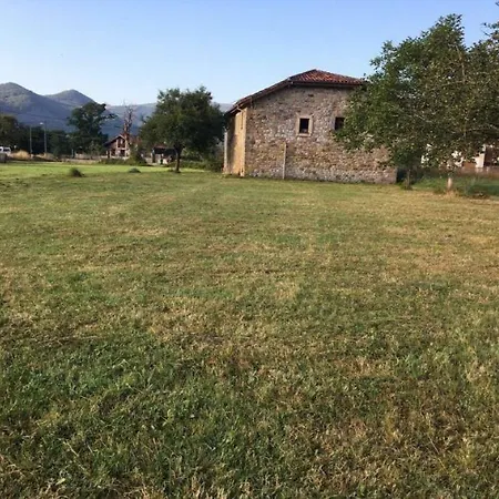 Holiday home Bonita Casa Rural En El Valle De Liendo